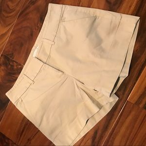 New York and Co. khaki shorts size 6